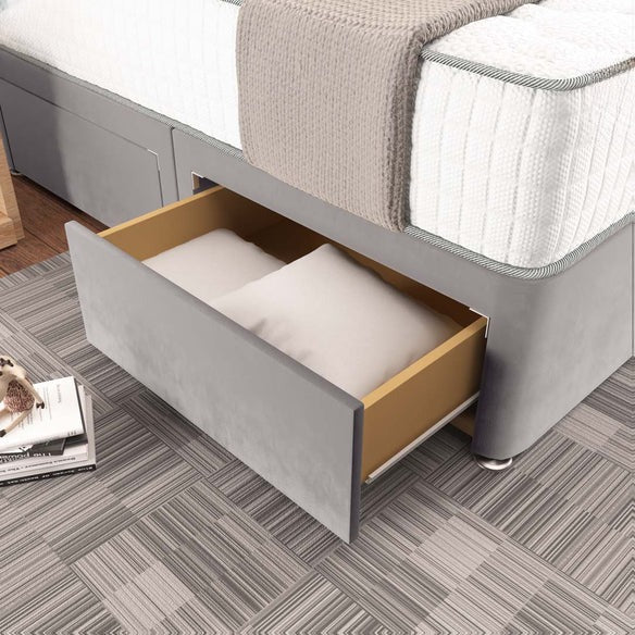 Kingston Divan Bed - Silver Plush Velvet