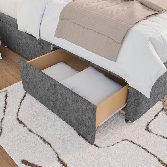 Seville Kids Chesterfield Divan Bed - Silver Chenille