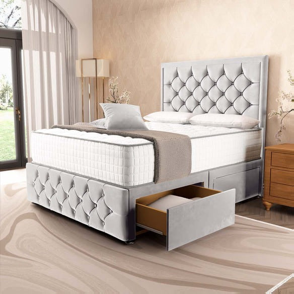 Barcelona Divan Bed - Silver Plush Velvet