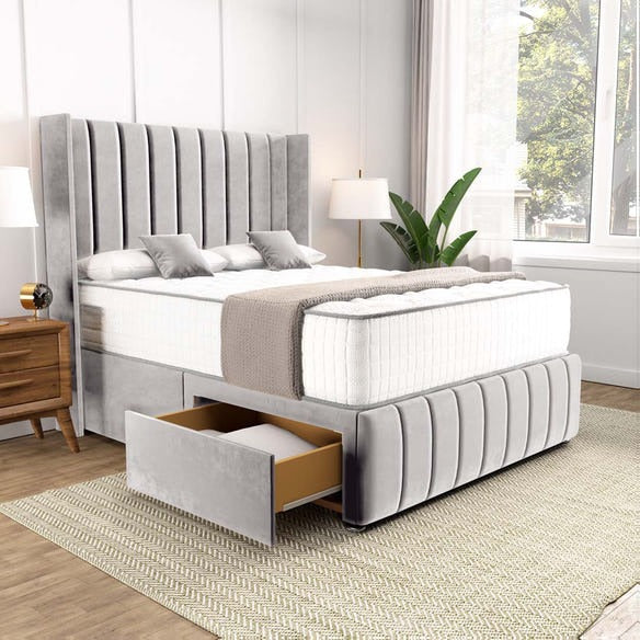 Cidra Wingback Divan Bed - Silver Plush Velvet
