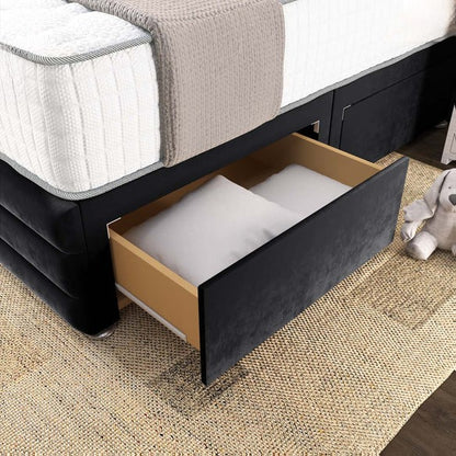 Havana Divan Bed - Black Plush Velvet