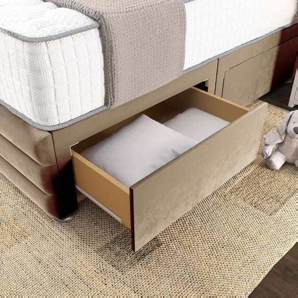Havana Divan Bed - Mink Plush Velvet