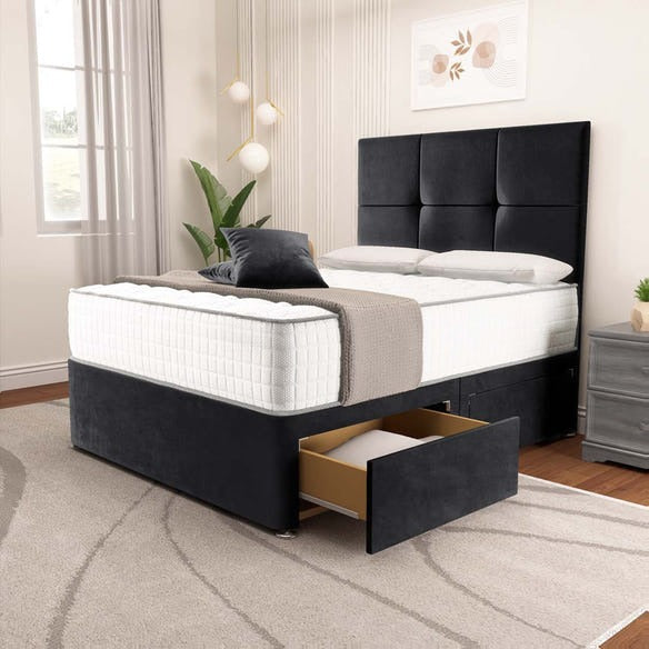 Lima Divan Bed - Black Plush Velvet