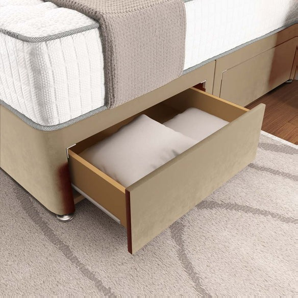 Lima Divan Bed - Mink Plush Velvet