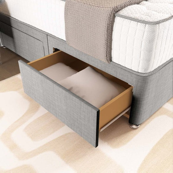 London Chesterfield Divan Bed - Silver Linoso