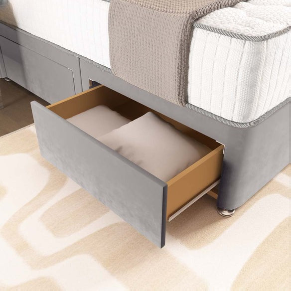 London Chesterfield Divan Bed - Silver Plush Velvet