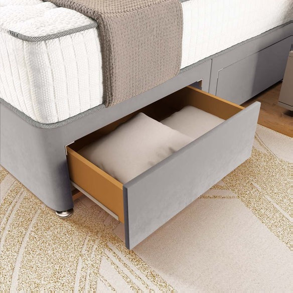 Panama Divan Bed - Silver Plush Velvet